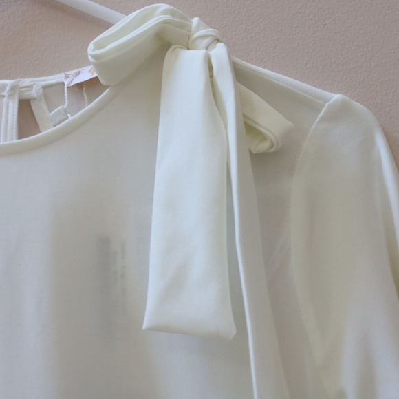 🌸 Refka Dress with Lace and Tie - Picture 5 of 7